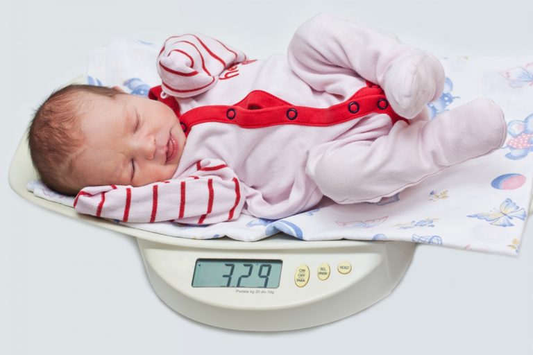 Surveiller le poids de son bébé un fondamental Ma santé au sommet